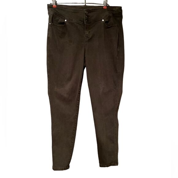 Lane Bryant Olive Mid Rise Super Stretch Skinny Jeans Size 16 Plus Size - Picture 1 of 11
